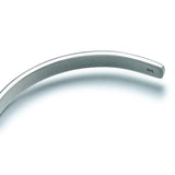 Close-up of the polished flat profile of the 925 sterling silver bangle